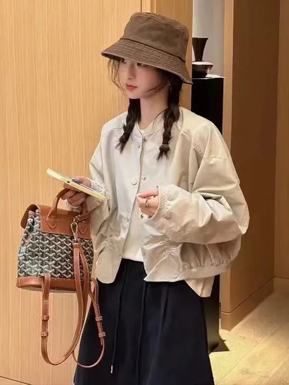 韩系设计感立领短款棒球服外套女2025秋季新款百搭褶皱小个子夹克