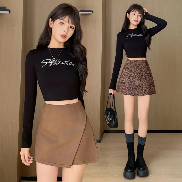 2025秋冬新款裤裙麂皮绒高腰显瘦半身裙遮胯不规则防走光包臀裤裙