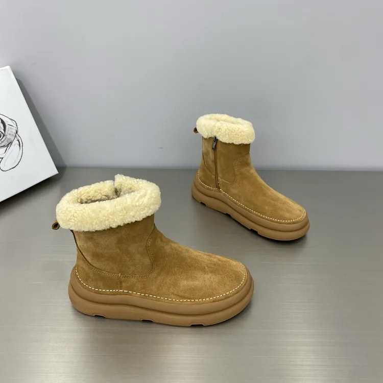 欧洲站2025冬季新款磨砂皮时尚雪地靴女平底加绒加厚保暖软皮短靴