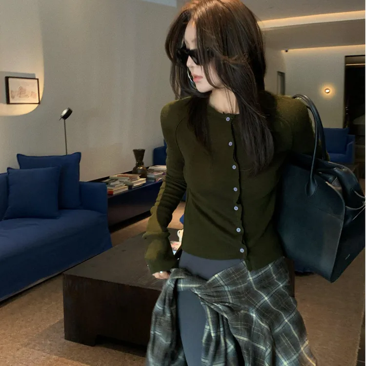 美式复古时尚长袖针织开衫女秋季新款排扣外搭别致衬衫紧身长裤子