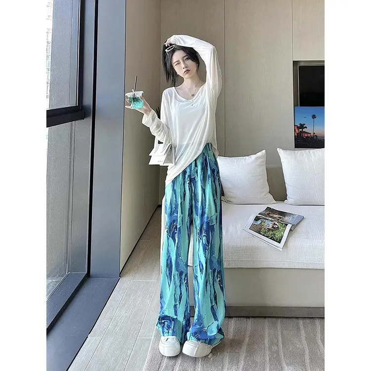 三亚海边度假连衣裙女装旅行泰国普吉岛套装沙滩裙穿搭云南旅游仙