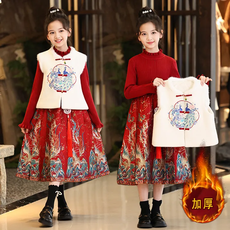 女童2025新款中国风儿童汉服女童加厚保暖国风演出服红色刺绣套装