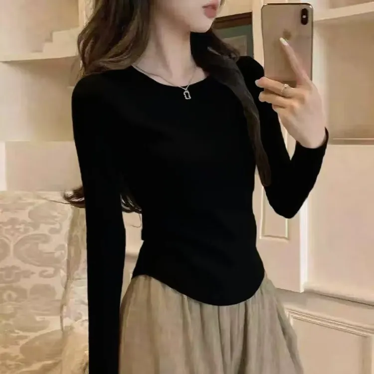 黑色长袖t恤女2025早秋新款修身显瘦弧形绝美巨好看小上衣打底衫