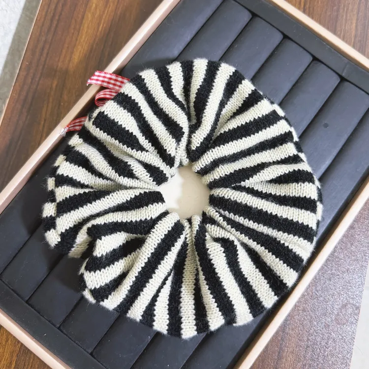 简约复古宫廷发圈条纹发绳黑色时尚甜美风针织原创设计秋冬百搭