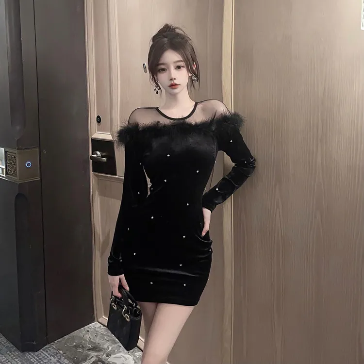 法式郝本风减龄性感镂空露肩小个子收腰长袖丝绒包臀裙连衣裙显瘦