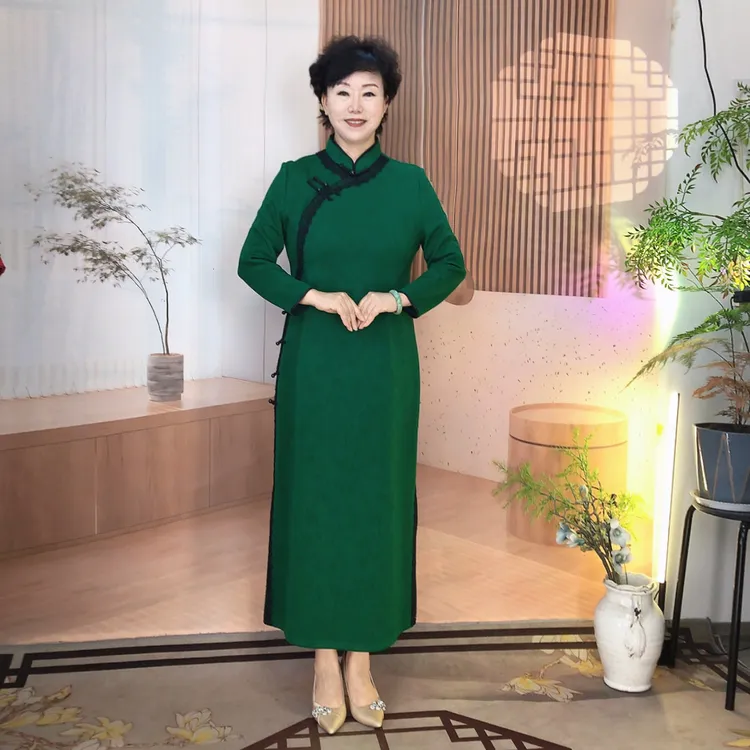 【又绿江南】秋冬新款大码蕾丝压边绿色旗袍复古修身气质日常中国风