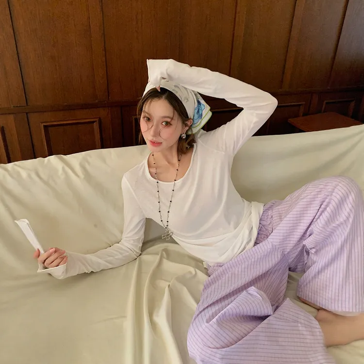 REREK设计师毛边做旧染色圆领修身针织打底R25C06103144