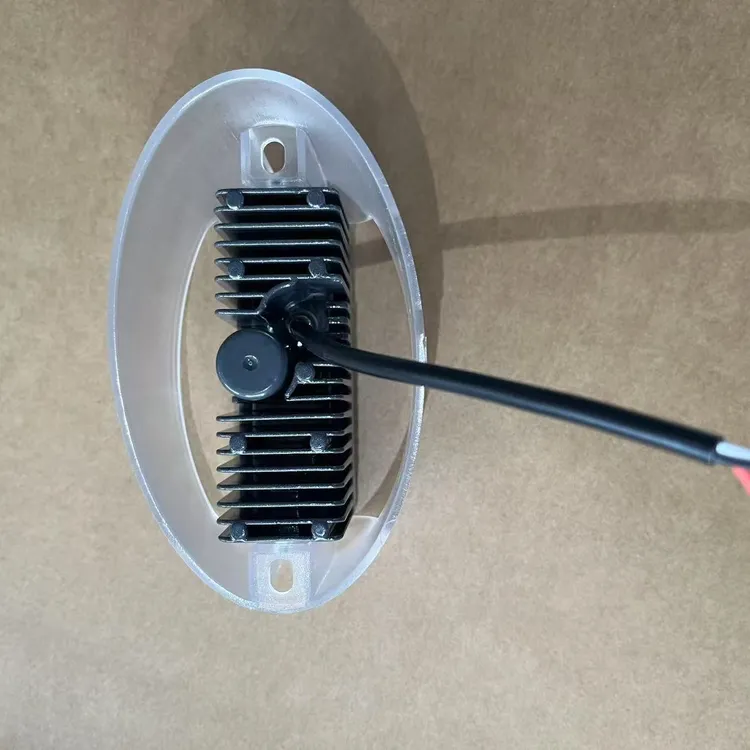 正品专用解放天v遮阳板射灯解放悍v遮阳板射灯全白光高亮防水