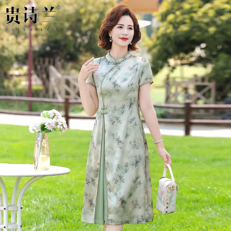 妈妈夏装端庄大气连衣裙2025新款中老年女士夏季气质改良旗袍裙子