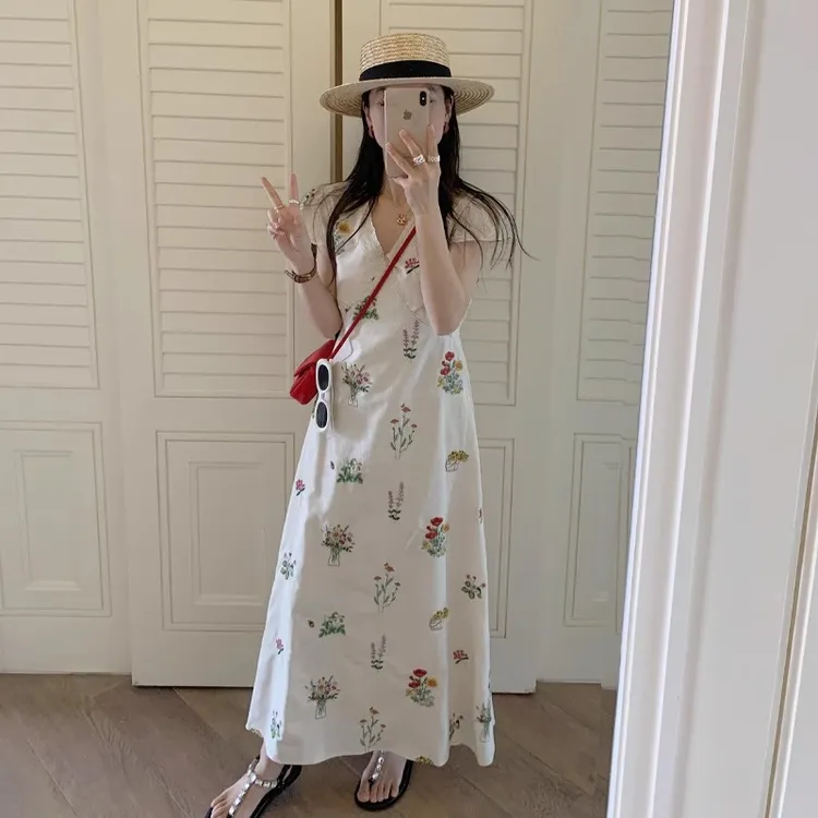 夏季薄款外穿甜美少女风碎花印花连衣裙女2025年春秋新款通勤风高