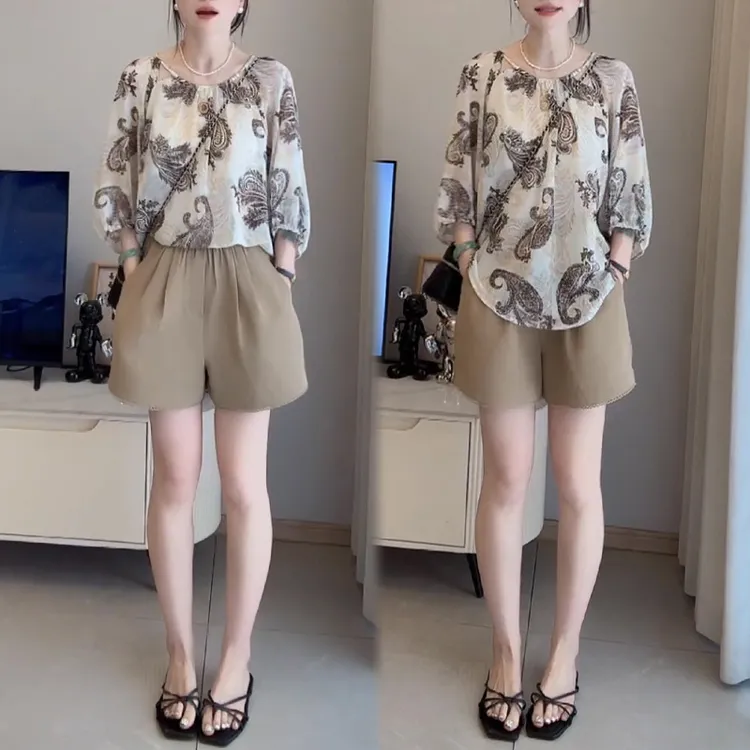 2025夏季新款锁骨钉珠系带上衣高腰休闲短裤两件套女时尚百搭套装