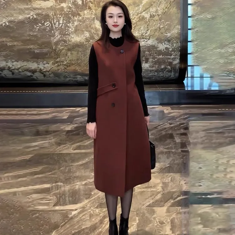 高端设计感大码宽松长款马甲背心裙子秋冬新款遮肉显瘦气质连衣裙