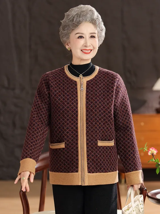 高端老年人秋装女外套奶奶加绒开衫毛衣妈妈冬装保暖上衣老人衣服