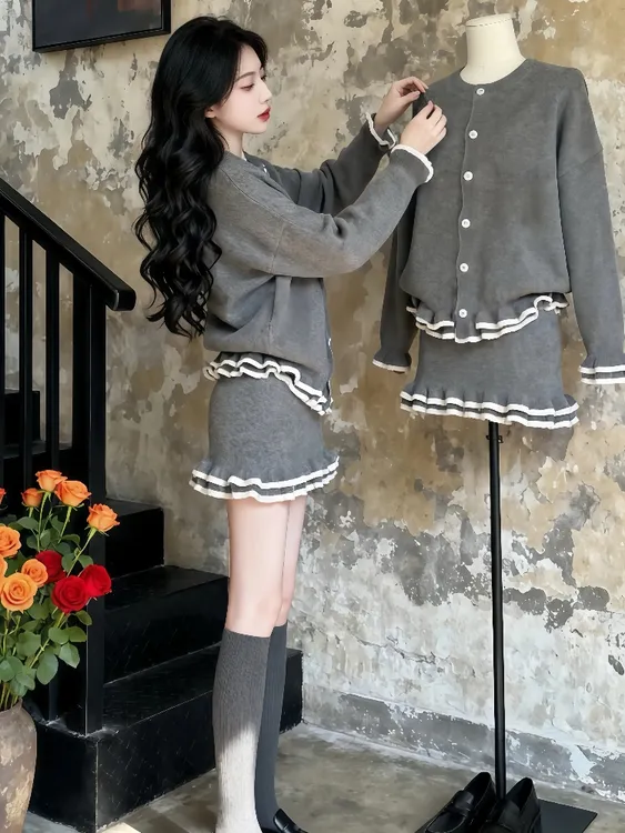 韩风chic一整套装女秋冬新款灰色圆领针织开衫木耳边半身裙两件套
