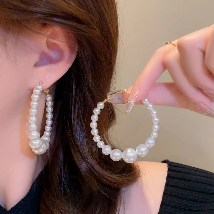 【新疆包邮】法式珠珠设计感大耳圈耳环韩国气质网红耳钉高级感耳饰