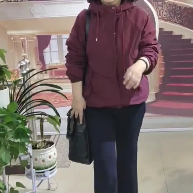 大码女装，外套——8487号