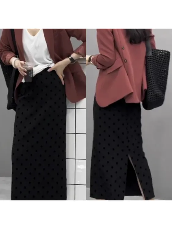 春秋季新款气质安哥拉红西装外套减龄后开叉西装波点半身裙