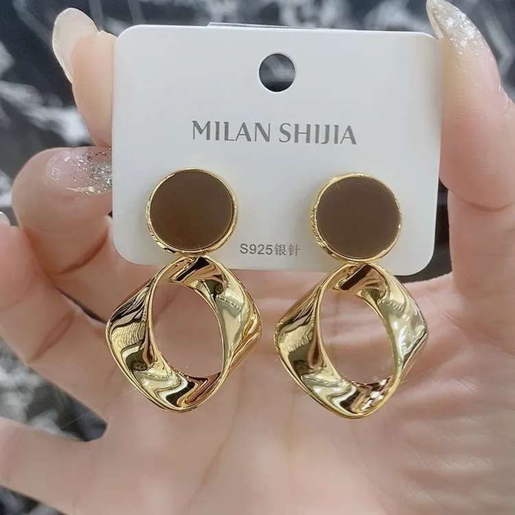 铜合金耳饰 新款时尚彩色旋转耳坠