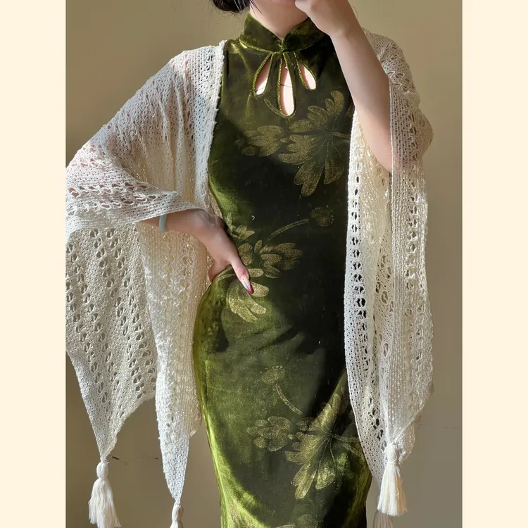 Lam muimui【知秋】新中式国风港工旗袍绿色丝绒连衣裙日常显白秋季