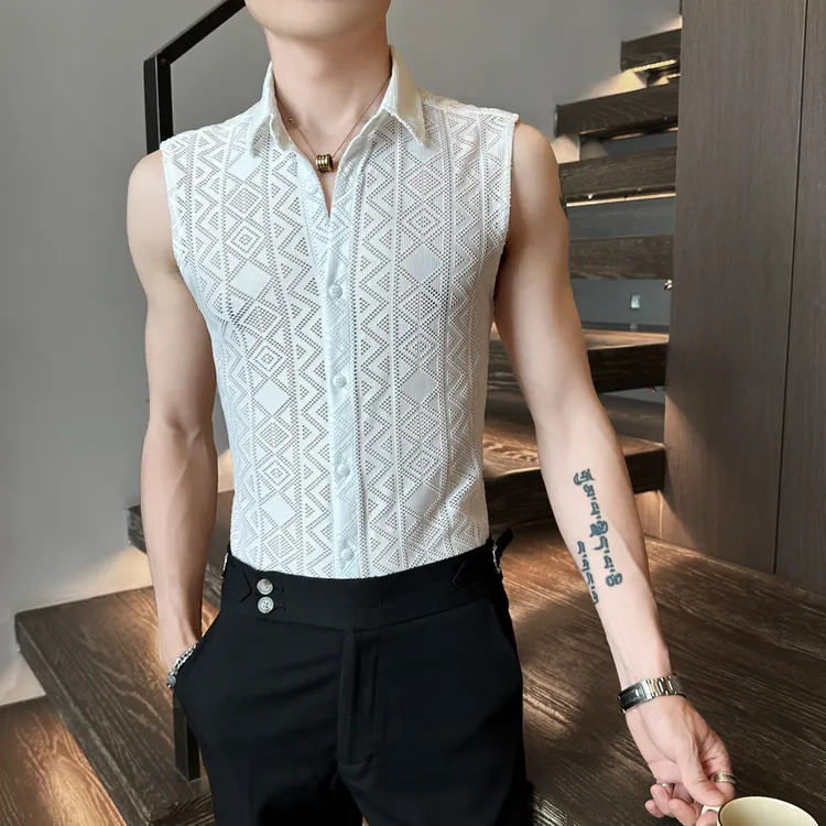 设计感镂空蕾丝无袖衬衫男装夏季新款潮流痞帅个性背心男薄款衬衣