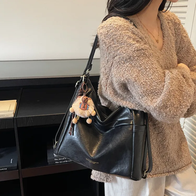 女一包三背托特包耐磨单肩斜跨大容量韩版百搭双肩休闲女双肩包