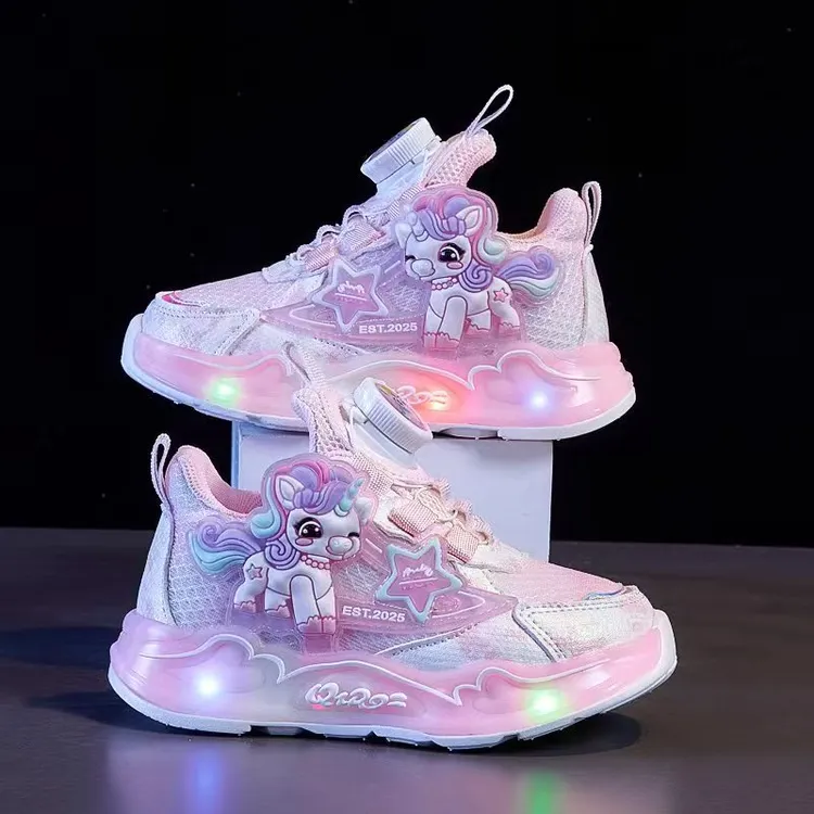 女童亮灯鞋春秋新款女孩轻便软底跑步鞋儿童透气网面运动鞋公主鞋