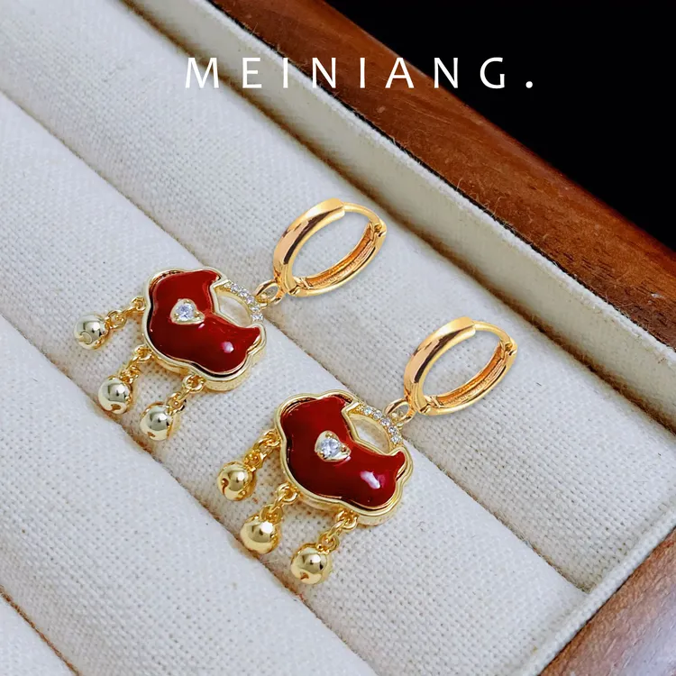 黄铜耳饰 小巧平安锁红色耳钉耳环女2025新款气质中国风新年耳饰