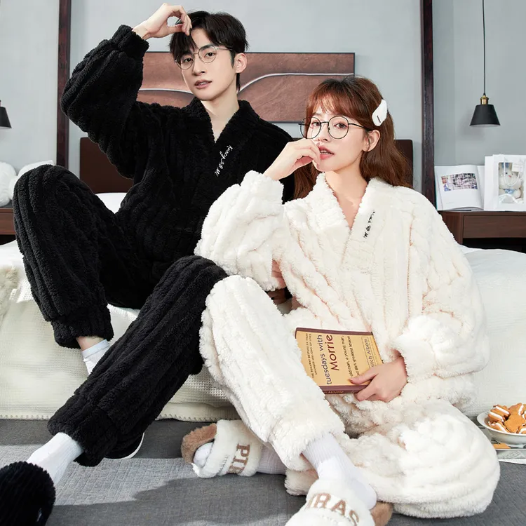情侣睡衣女冬季男士家居服秋冬款加绒加厚珊瑚绒法兰绒大码套装