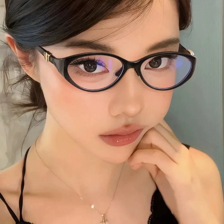 椭圆小猫眼黑框眼镜可配度数女款高级感素颜神器大脸显瘦近视镜