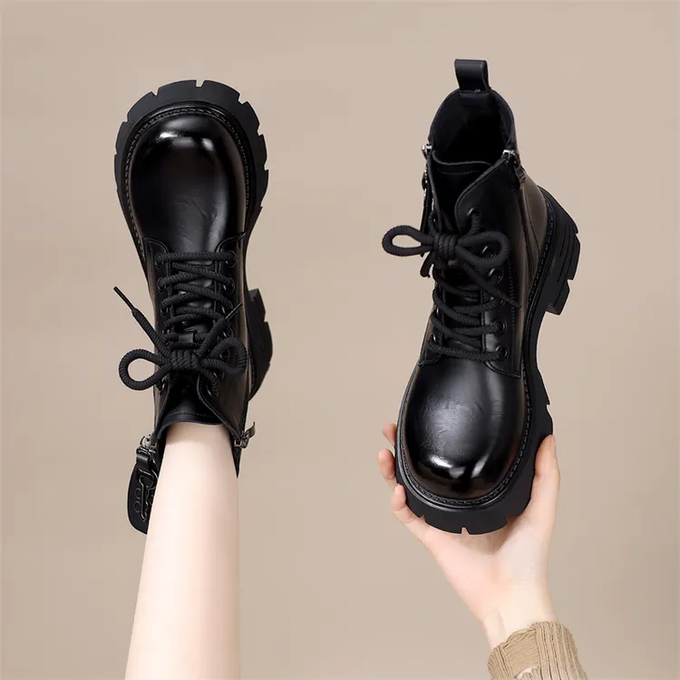 网红爆款厚底马丁靴女2025秋冬新款英伦百搭显瘦加绒配裙时尚短靴