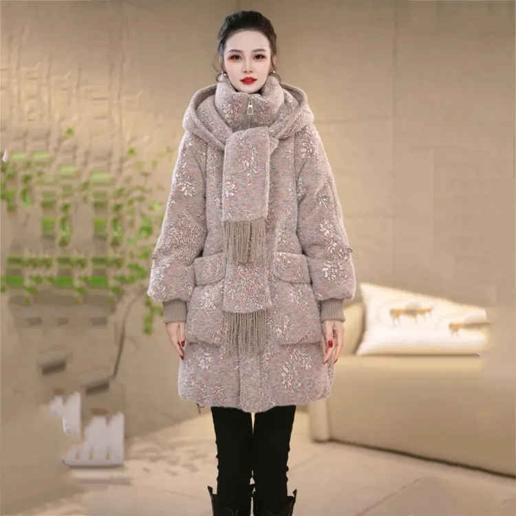 【羽绒服】2025冬季高级感时尚气质美感显白围巾领羽绒服