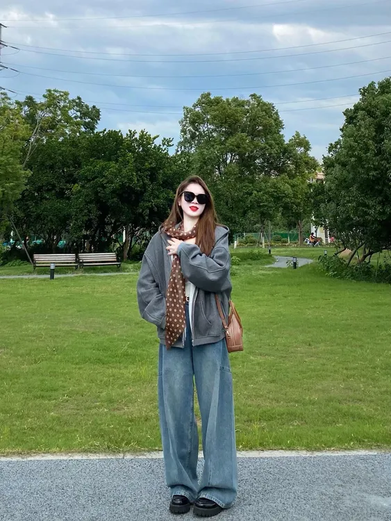 秋冬新款清冷系禅意衣服女慵懒风连帽卫衣外套上衣高腰阔腿牛仔裤