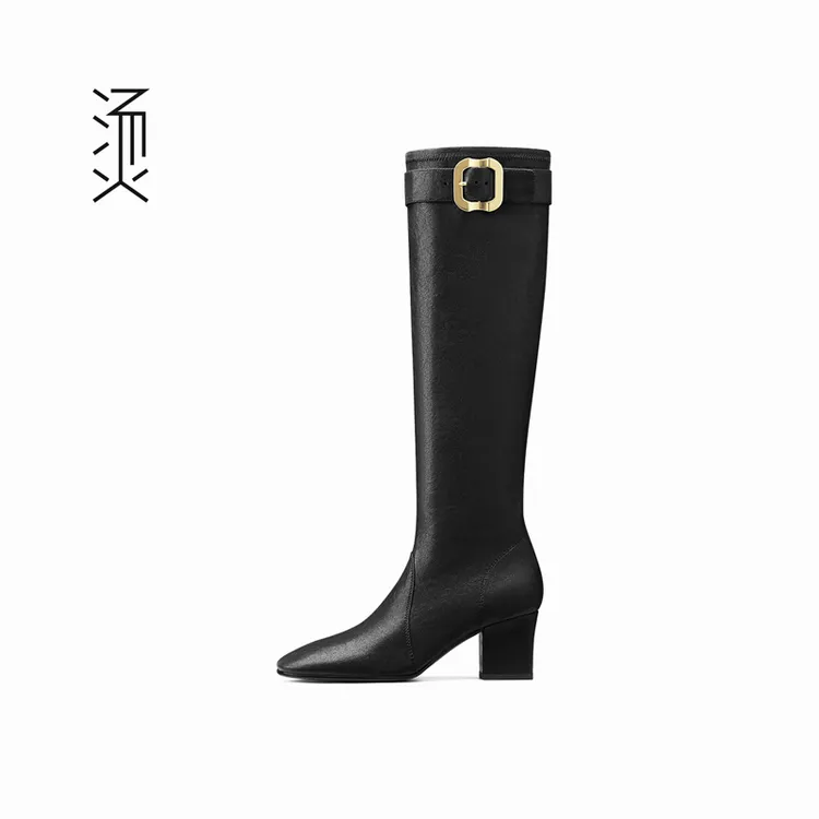 【可欣儿专属】粗高跟长靴2025秋冬新款及膝尖头骑士靴皮带扣装饰