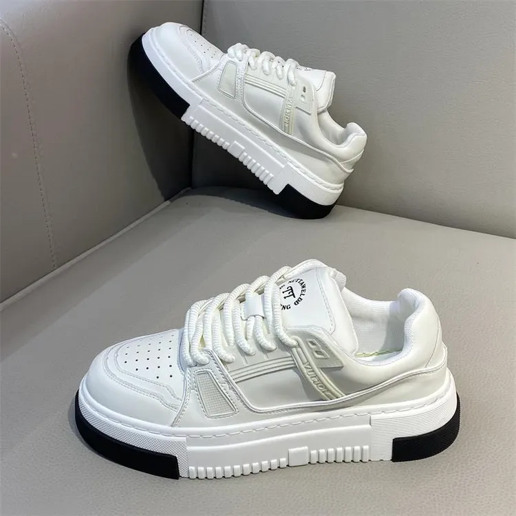 男鞋2023秋季新款休闲鞋百搭透气高档板鞋厚底轻便男士潮流小白鞋