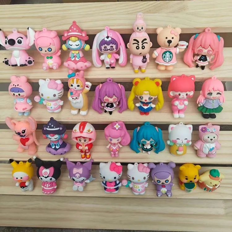 新款PVC潮玩公仔大号立体玩偶可爱卡通玩具礼品