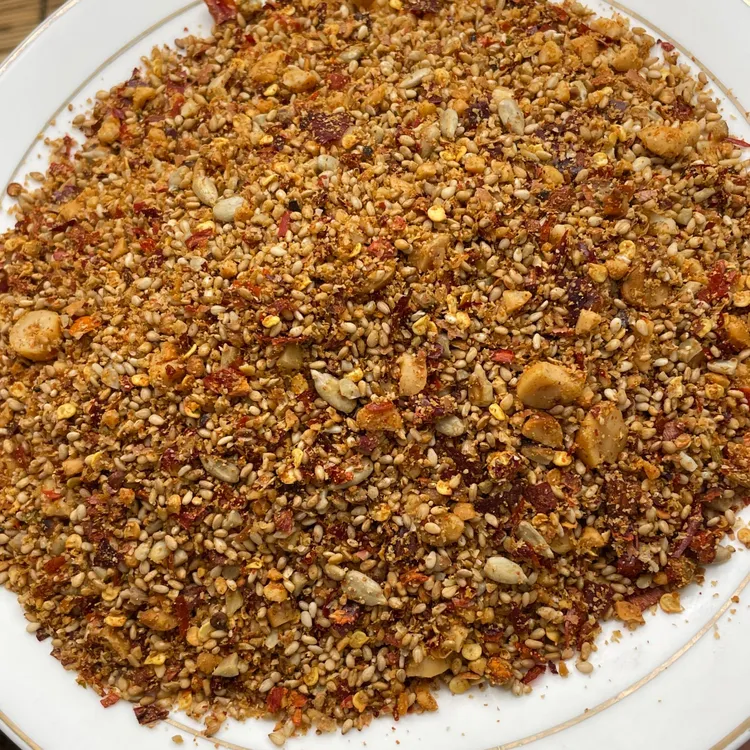 沂蒙山特产花生碎瓜子芝麻辣椒干料撒料佐料