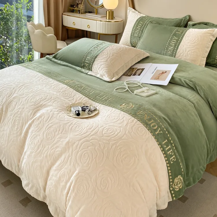 高端雕花牛奶绒冬季加厚四件套轻奢风床上用品套件床单床笠保暖