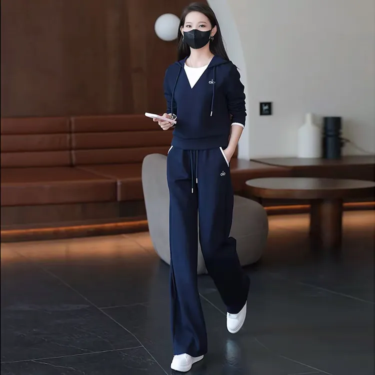 今年流行时尚休闲运动套装女秋季爆款巨好看假两件连帽卫衣阔腿裤