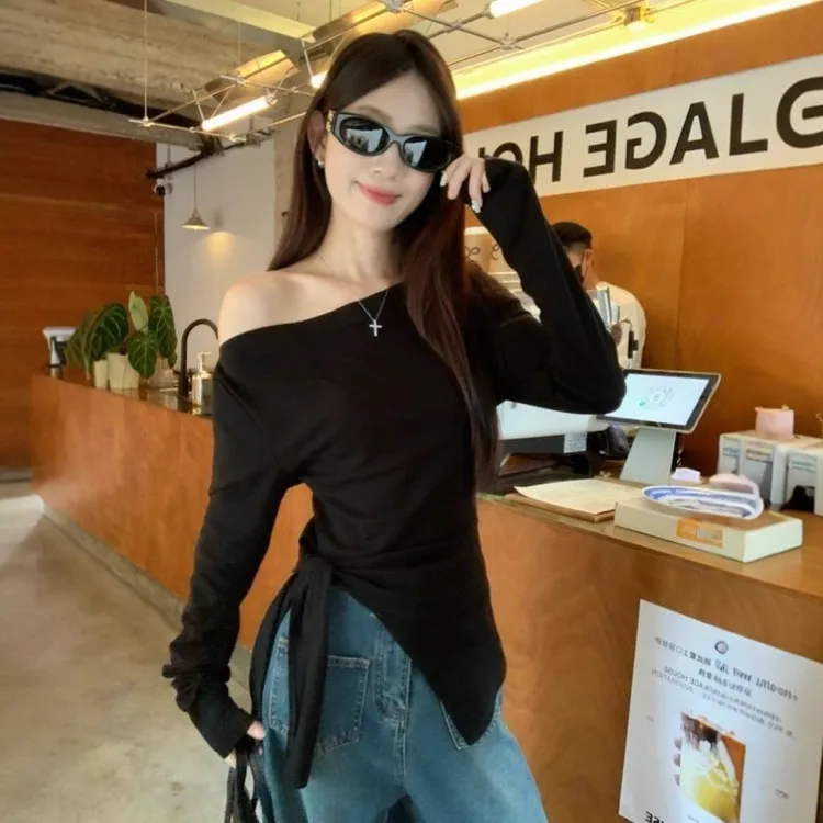 早秋韩版新款斜领长袖设计感打底衫不规则侧边开叉t恤纯色上衣女