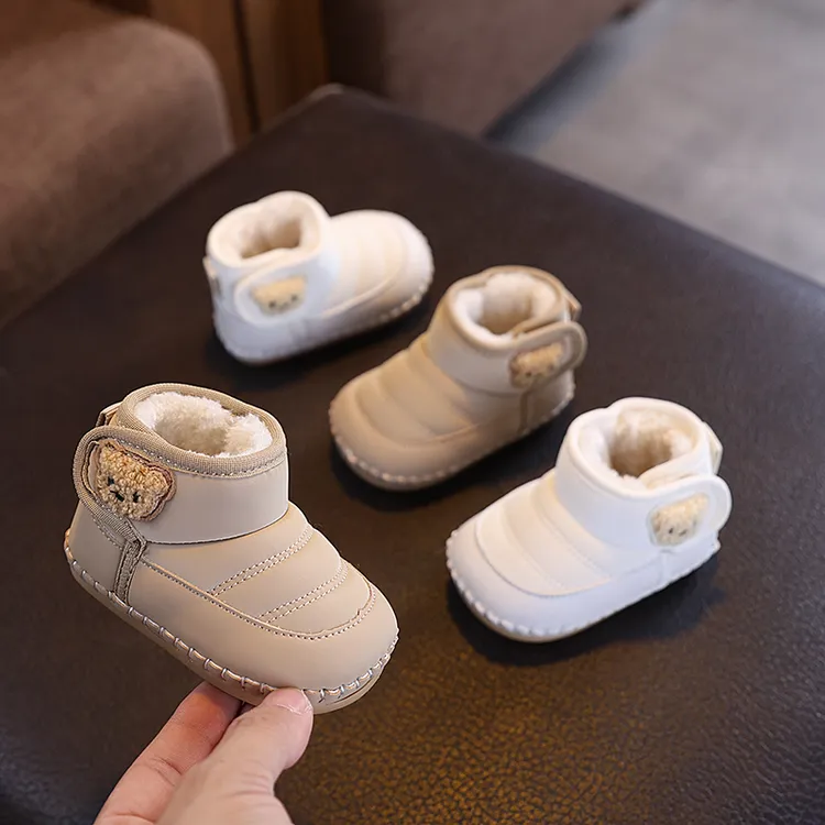 冬季新生软底婴儿加绒0到1岁男女宝宝棉鞋加厚保暖不掉步前雪地靴