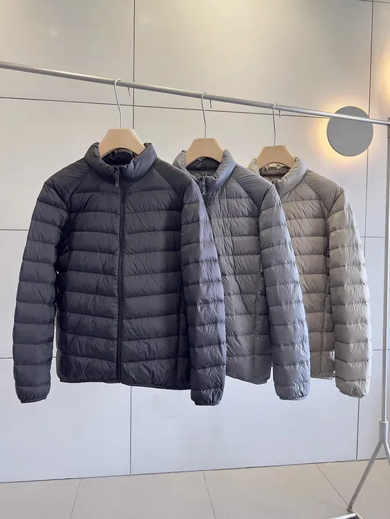 厚款短款收口袖保暖简约时尚防水冬季情侣宽松加厚立领羽绒服男款