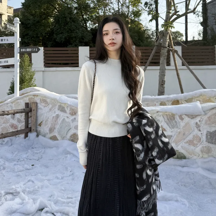 euri理想国丨康赛妮Baby Cashmere丨100山羊绒圆领羊绒衫-MY6449