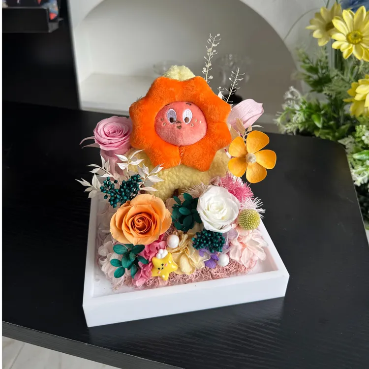 星星人永生花礼盒浪漫高颜值适合送女生朋友作生日礼物
