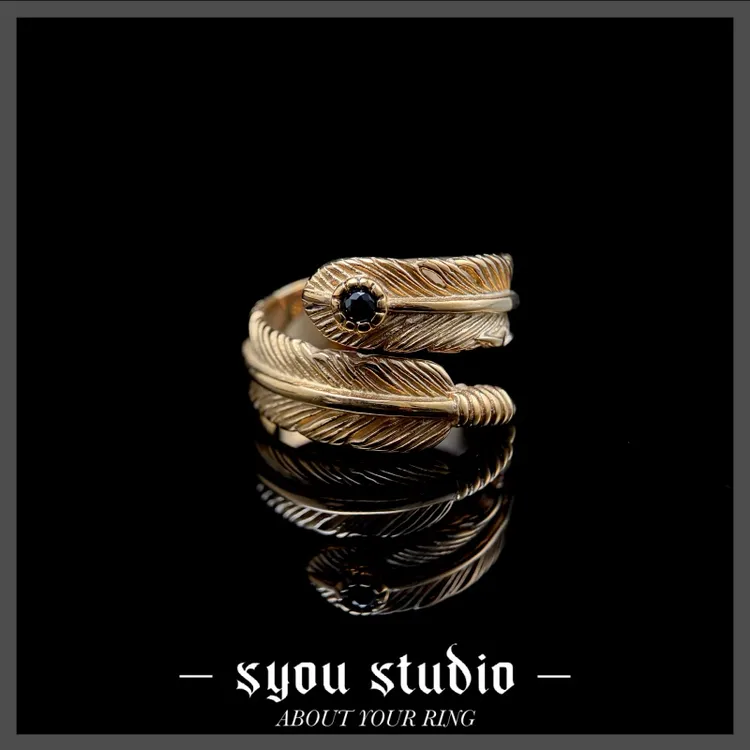 钛钢戒指 时尚羽毛黑石戒指ins小众不掉色哥特复古指环男生女尾戒