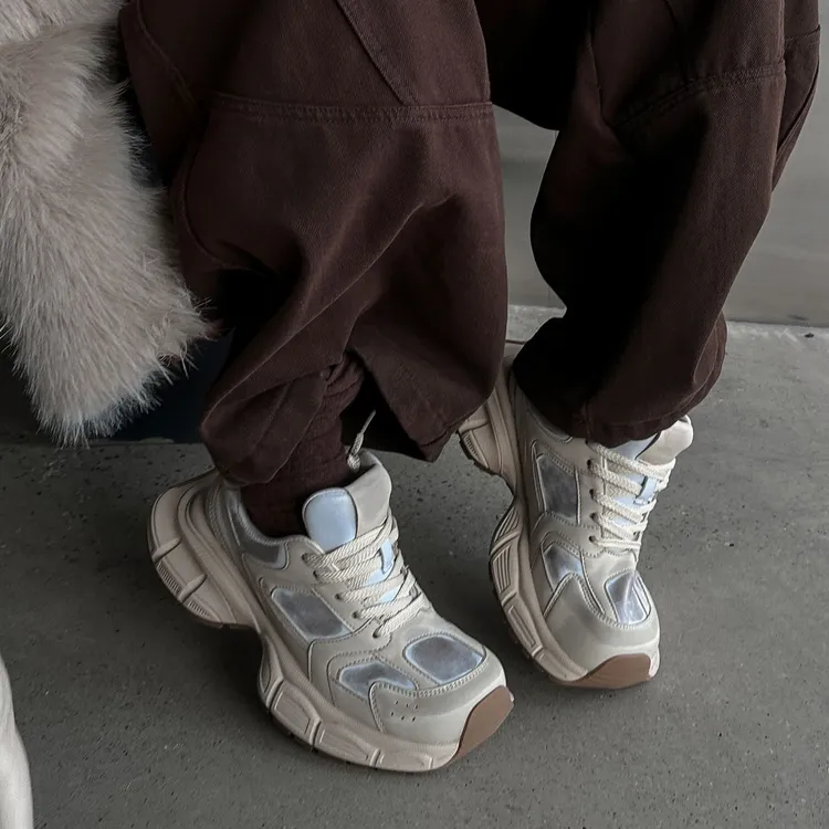 B585-3 SGIRL TWTW复古风擦色厚底老爹鞋女新款设计感系带休闲鞋