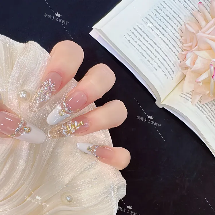 【烟花盛典】轻奢显白纯手工穿戴甲光疗甲冰透渐变四季流行10片装