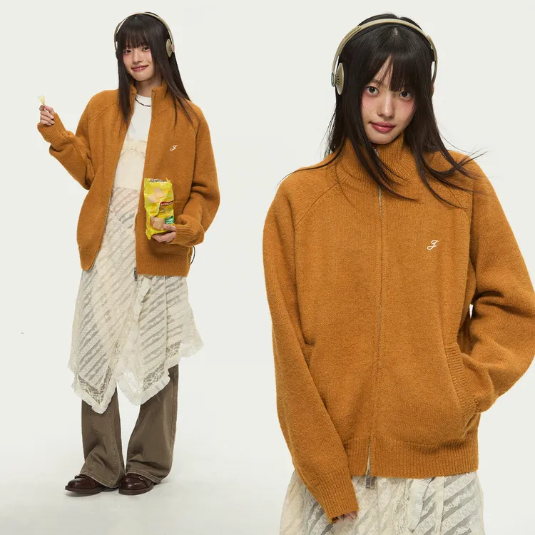 江南先生NewJNXS保暖锁温素色刺绣开衫毛衣男女含羊毛针织衫情侣