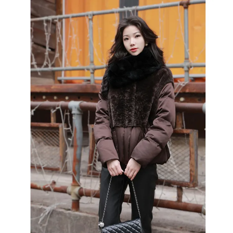 【可凡】90鹅绒气质短款皮毛一体羽绒服8367