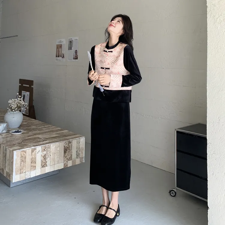 新中式温柔知性套装女2025秋季新款高级感马甲金丝绒连衣裙两件套