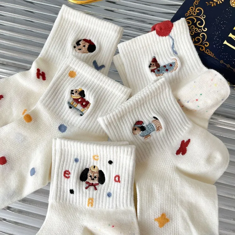 2025新款袜女腊肠狗中筒袜ins潮韩版可爱日系百搭卡通小熊长袜G